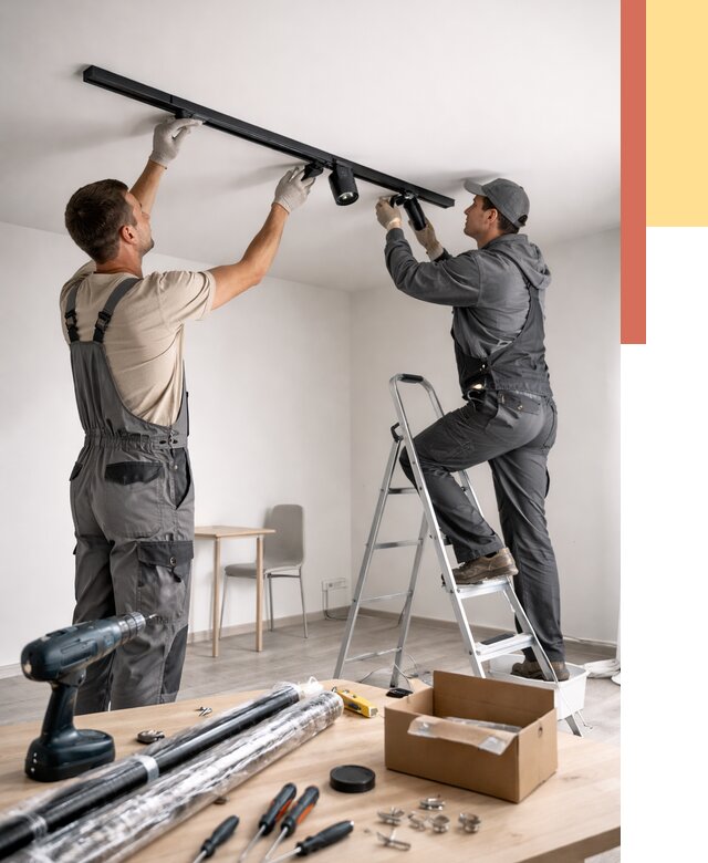 Установка трековых светильников в натяжной потолок в Надыме от 4359 руб. | ОТДЕЛОЧНИК-Ндм